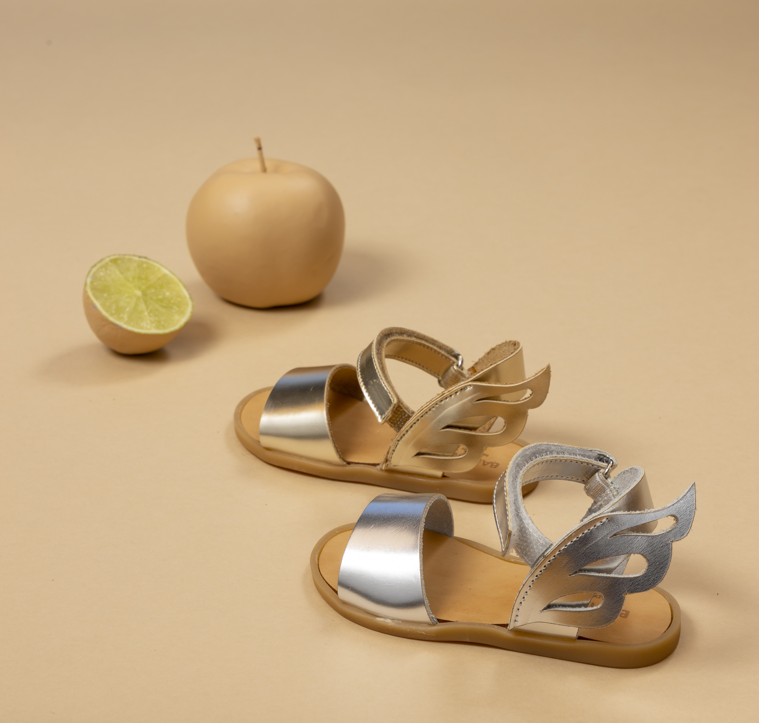 BABYWALKER - Babywalker Δερμάτινο Σανδάλι Με Φτερό GR0061 Χρυσό