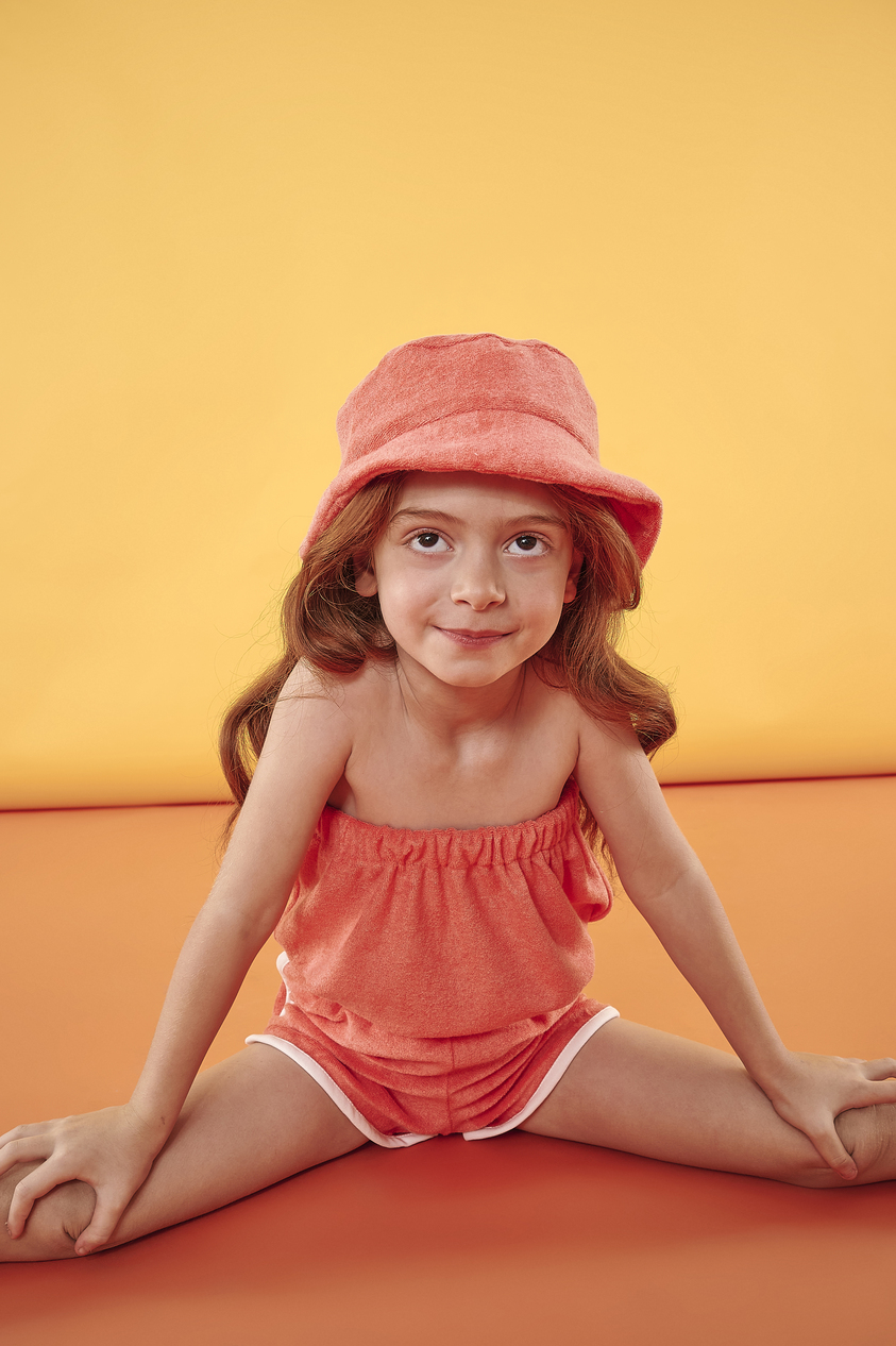 TWO IN A CASTLE - Two In A Castle Καπέλο Bucket Petseta