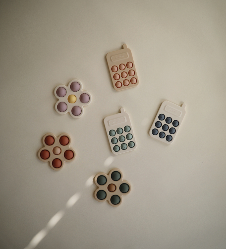 MUSHIE - Mushie Flower Press Toy