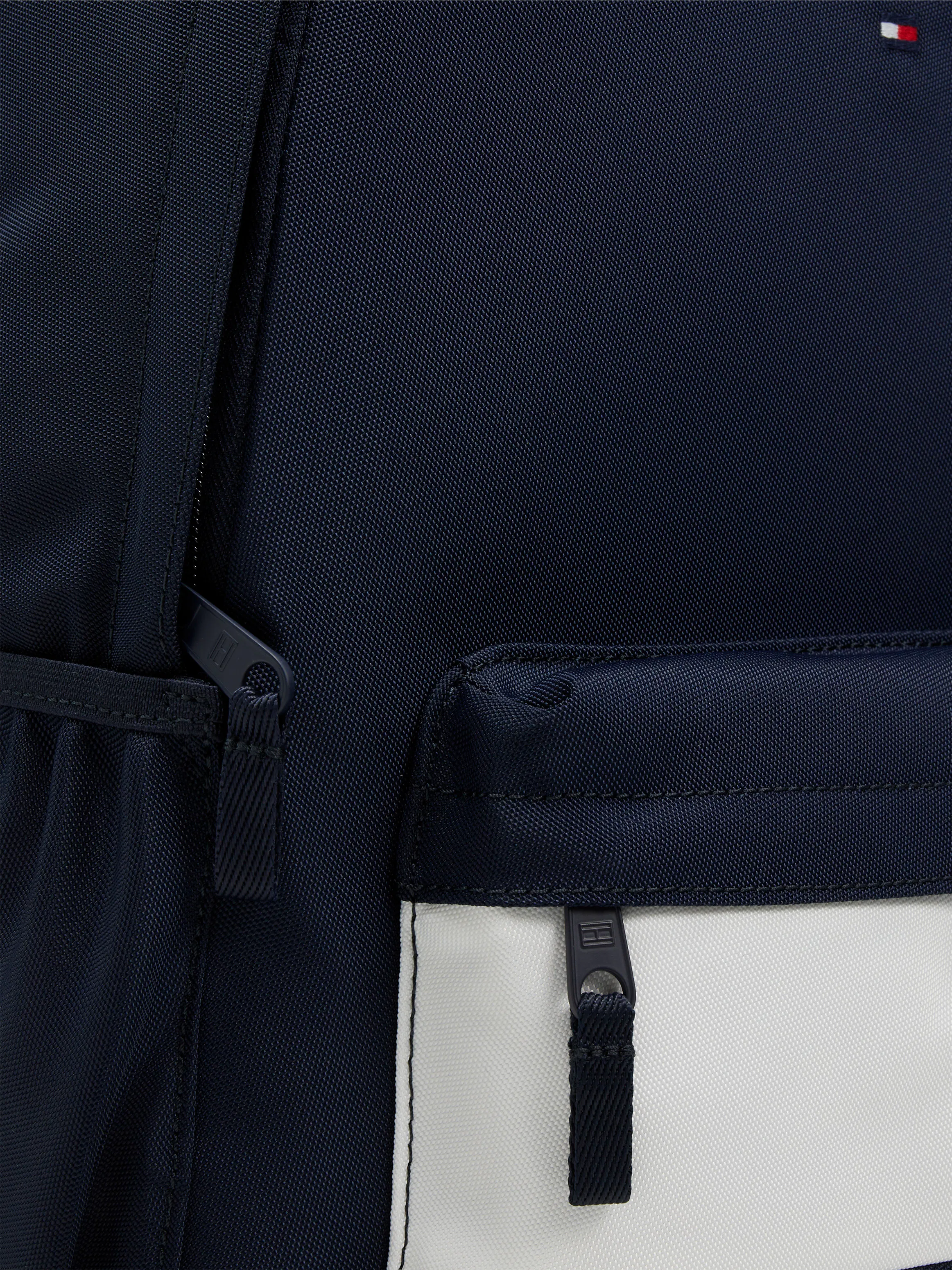 TOMMY HILFIGER - Tommy Hilfiger Essential Flag Backpack