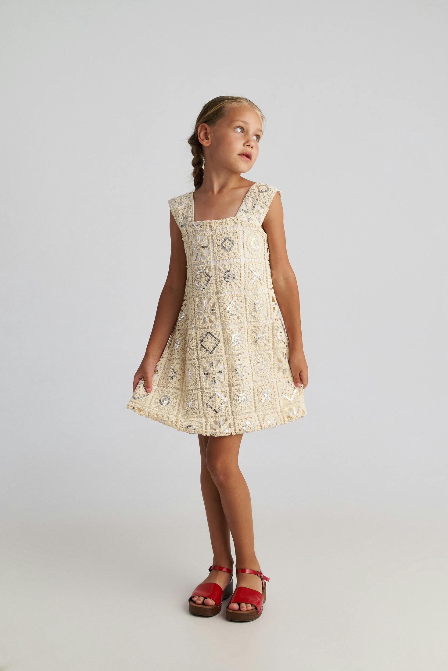  - Two In A Φόρεμα Crochet Μπεζ