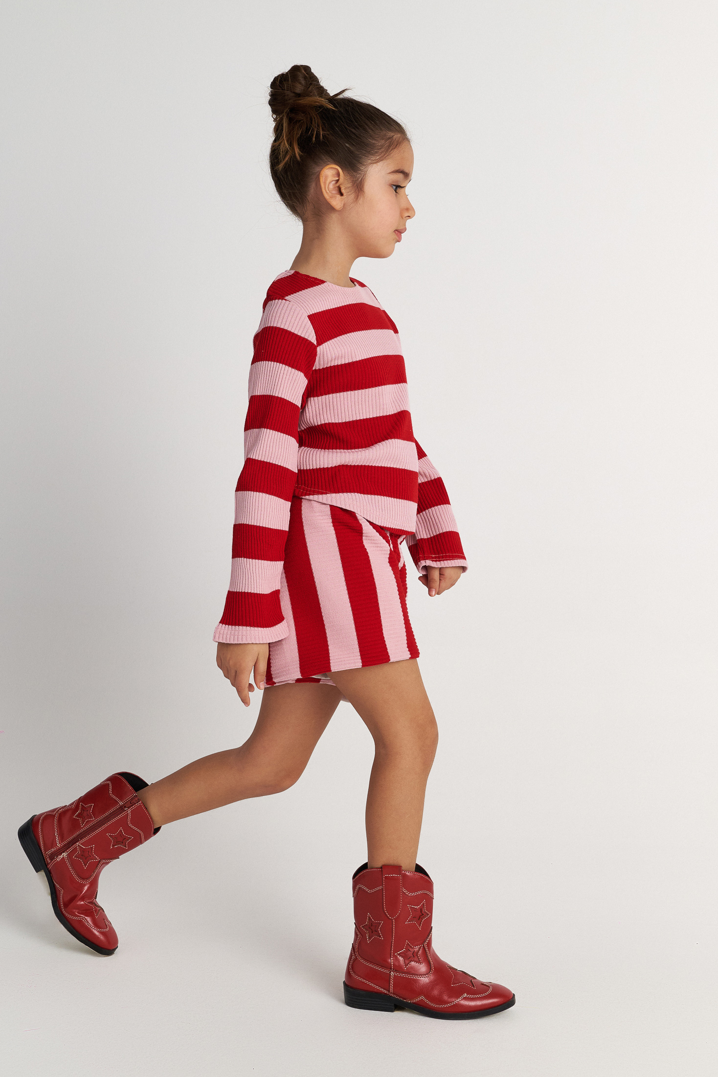 TC CANDY SET W/KNITTED TOP & KNITTED SHORTS KID+ --- ΣΕΤ ΚΟΡΙΤΣΙ ΜΝ